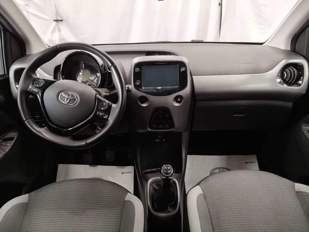 Toyota Aygo usata a Roma (9)