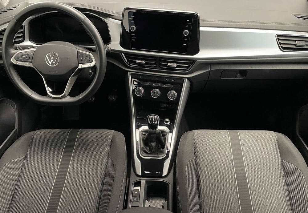 Volkswagen T-Roc usata a Novara (10)
