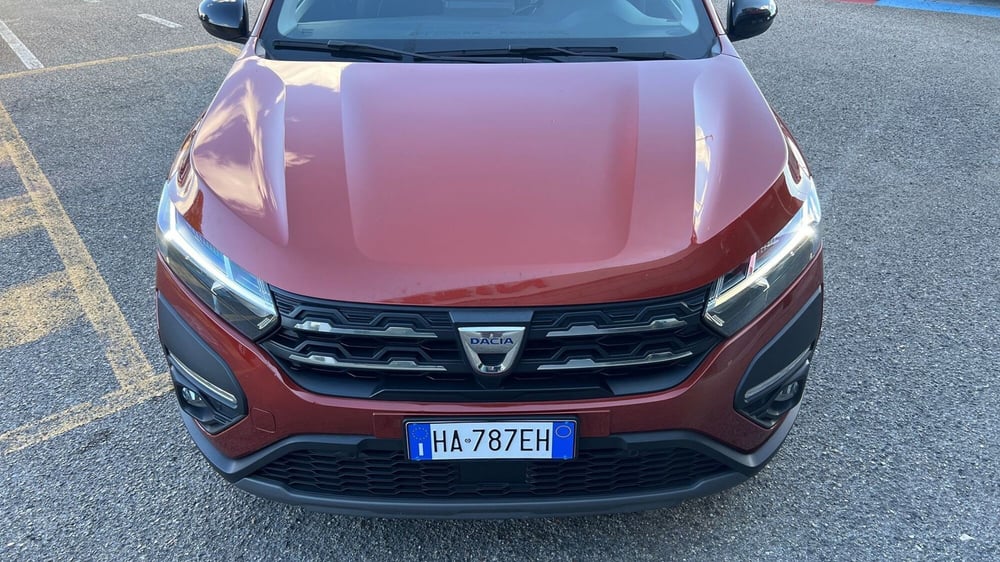 Dacia Jogger usata a Viterbo (16)