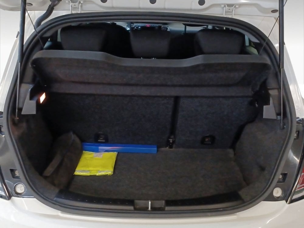 Lancia Ypsilon usata a Siena (16)