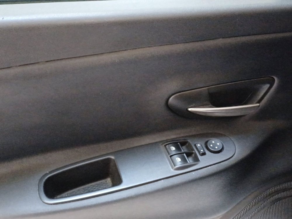 Lancia Ypsilon usata a Siena (17)