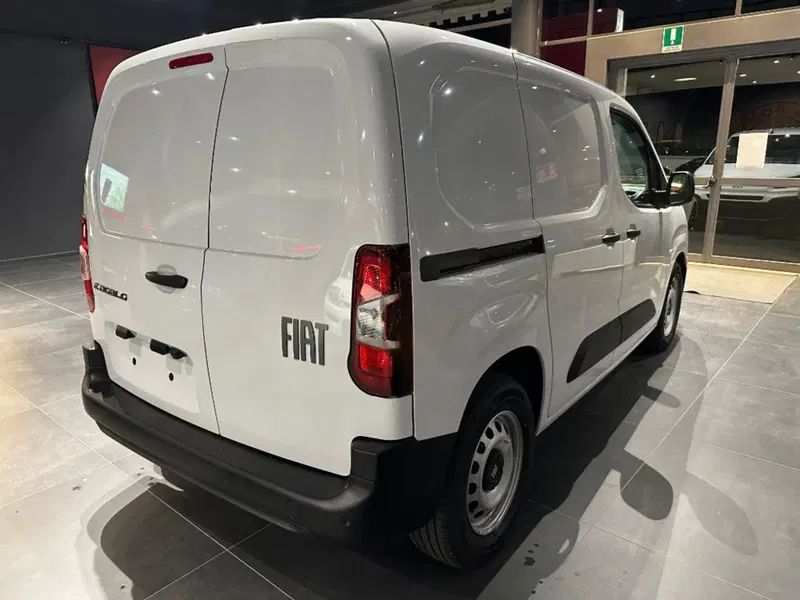 Fiat e-Doblò Furgone nuova a Firenze (11)