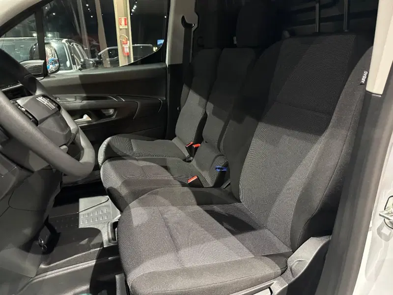 Fiat e-Doblò Furgone nuova a Firenze (5)