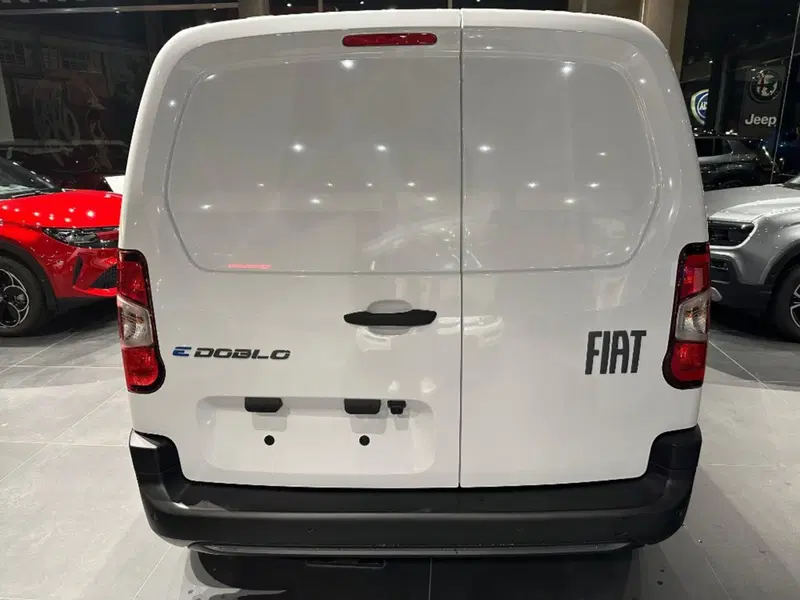 Fiat e-Doblò Furgone nuova a Firenze (8)