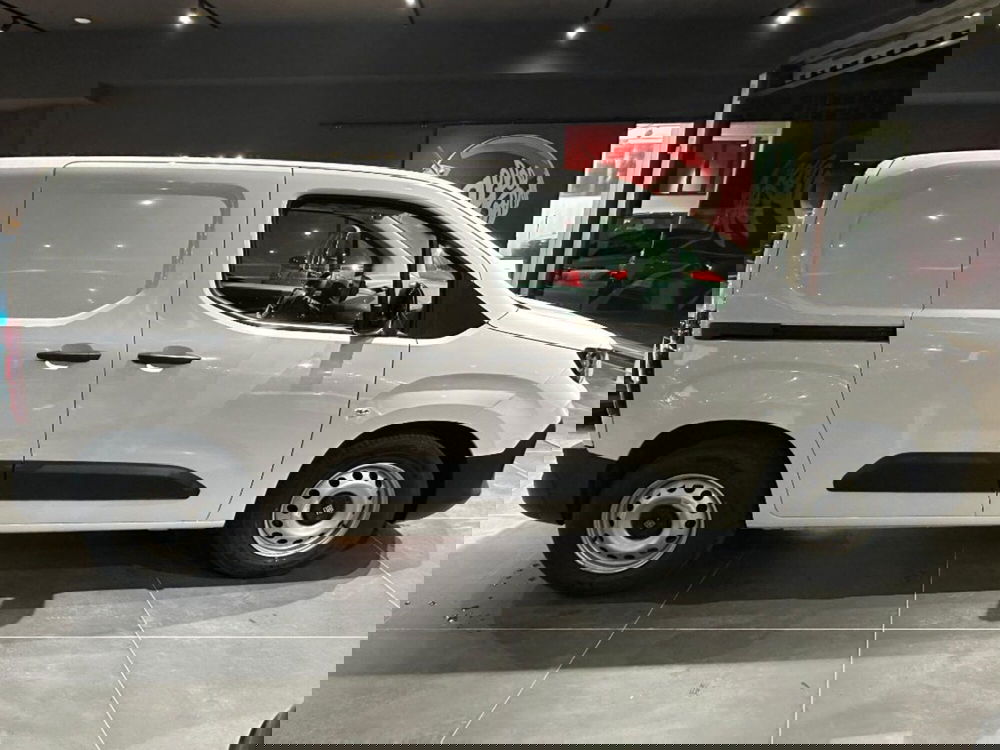 Fiat e-Doblò Furgone nuova a Firenze (9)