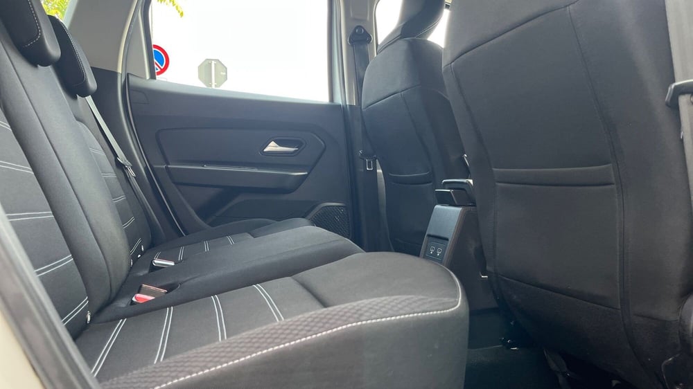 Dacia Duster usata a Parma (17)
