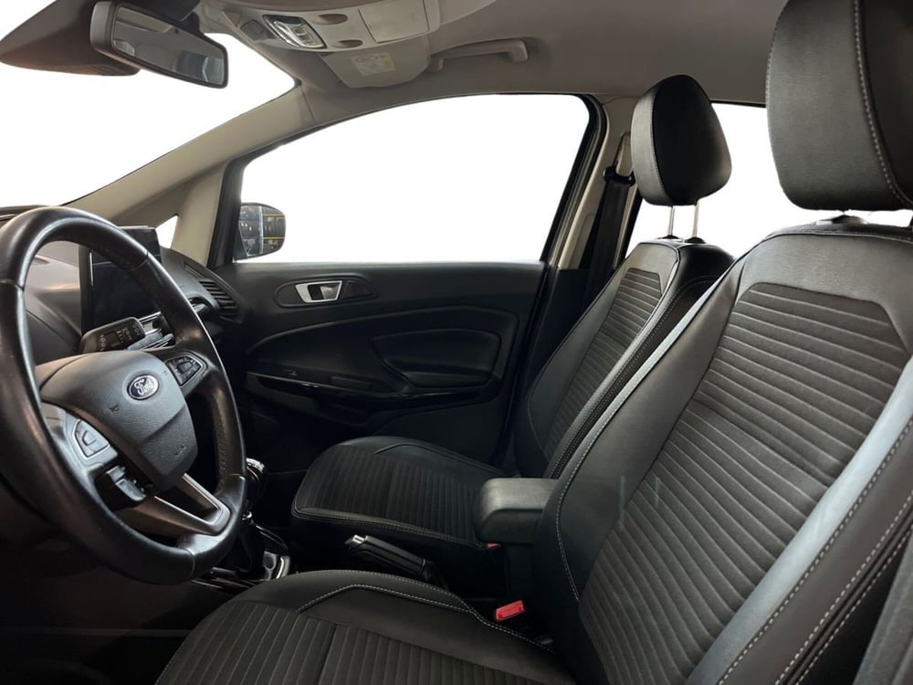Ford EcoSport usata a Bari (7)