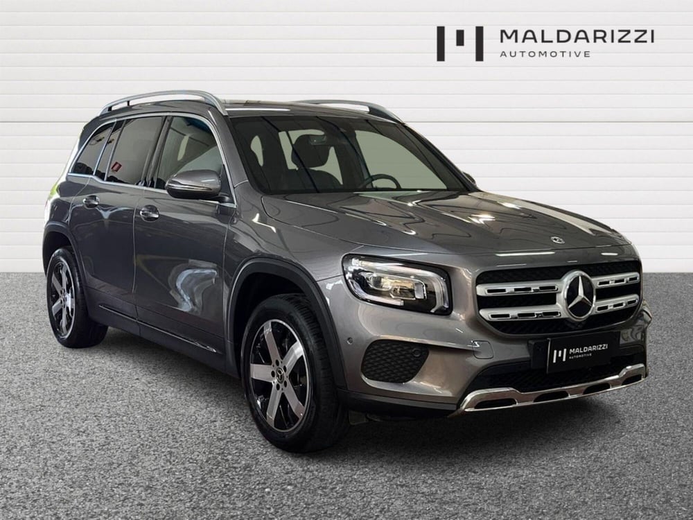 Mercedes-Benz GLB usata a Bari