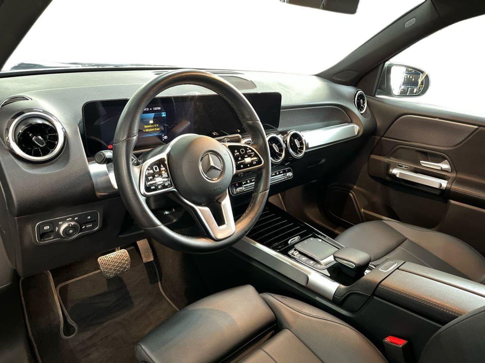 Mercedes-Benz GLB usata a Bari (10)
