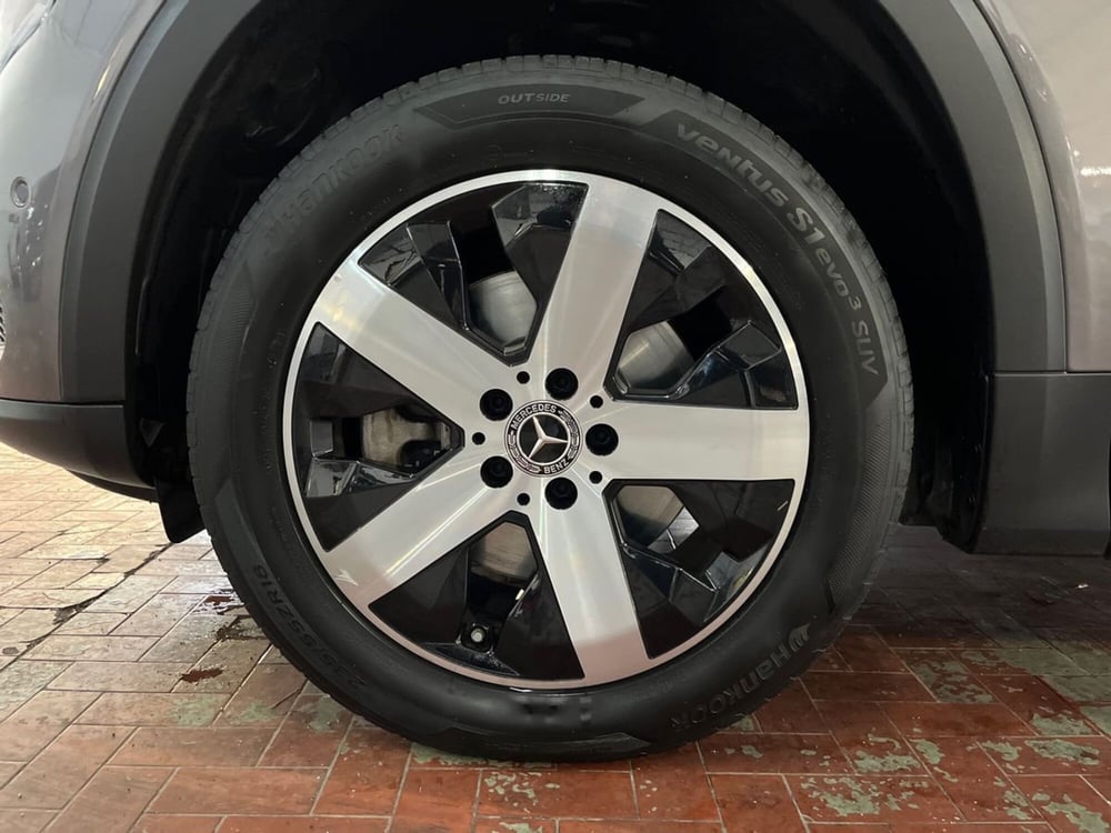 Mercedes-Benz GLB usata a Bari (6)