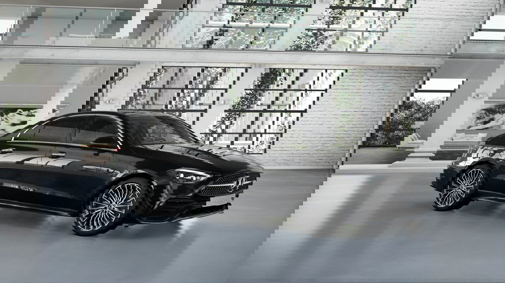 Mercedes-Benz Classe C nuova a Pescara (3)