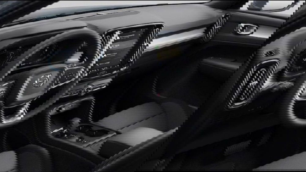 Volvo XC40 nuova a Como (6)