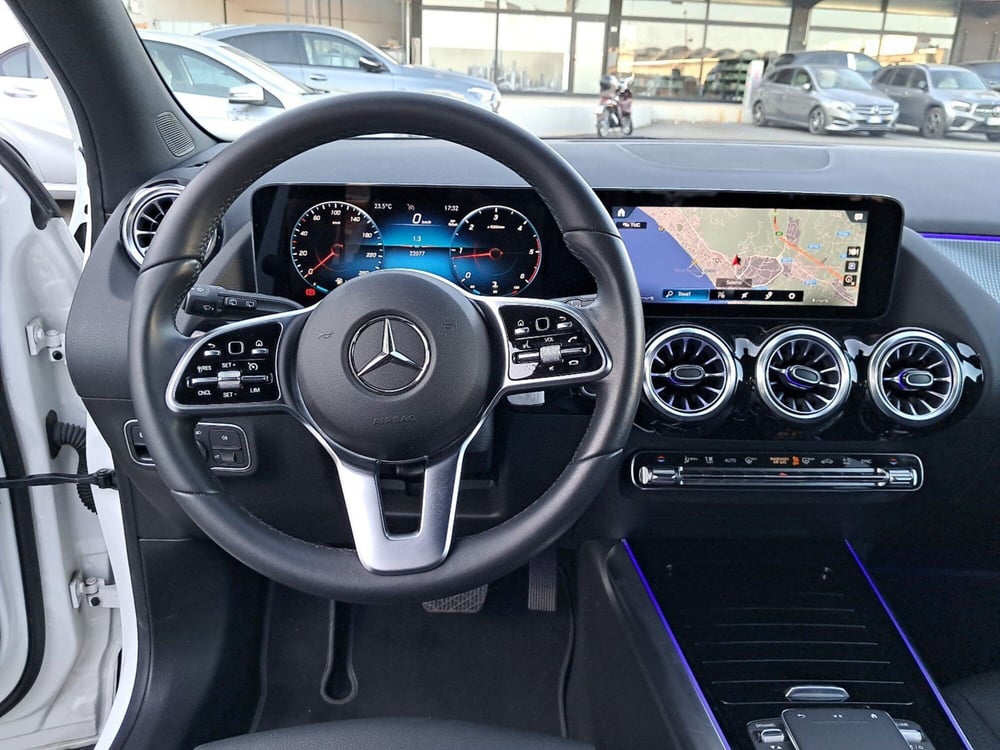 Mercedes-Benz GLA SUV usata a Salerno (13)