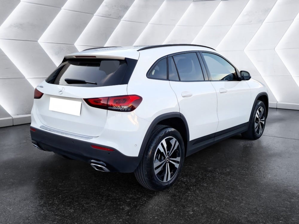 Mercedes-Benz GLA SUV usata a Salerno (5)