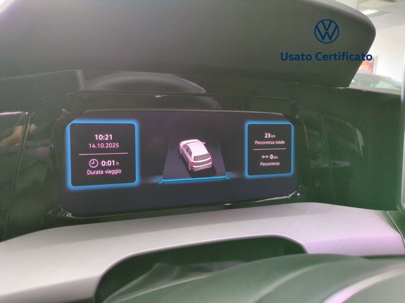 Volkswagen Golf nuova a Benevento (19)