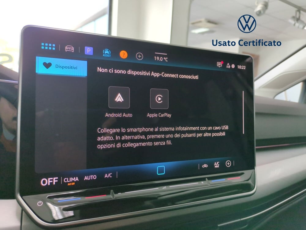 Volkswagen Golf nuova a Benevento (20)