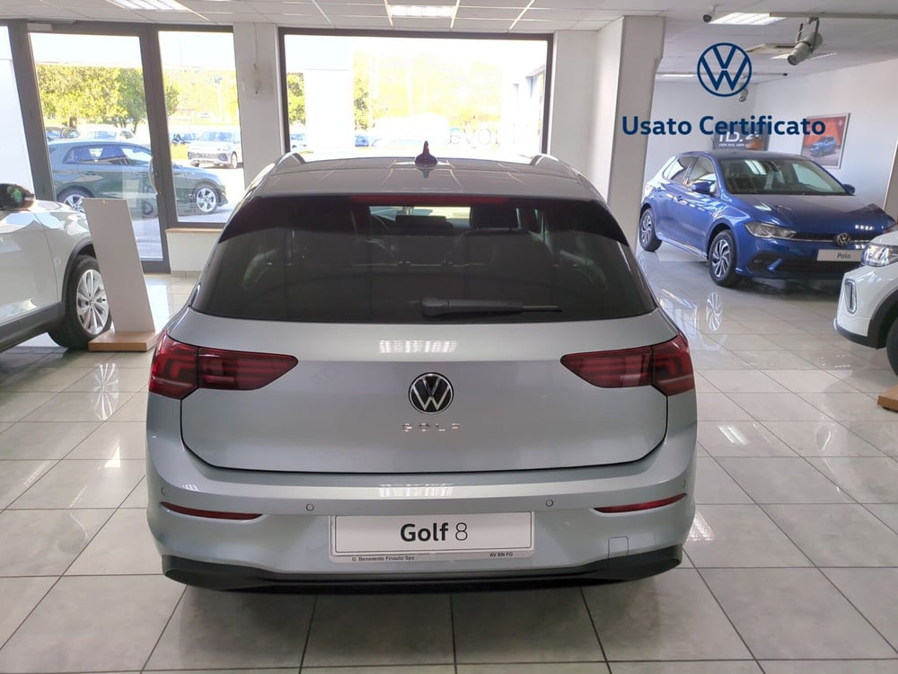 Volkswagen Golf nuova a Benevento (5)