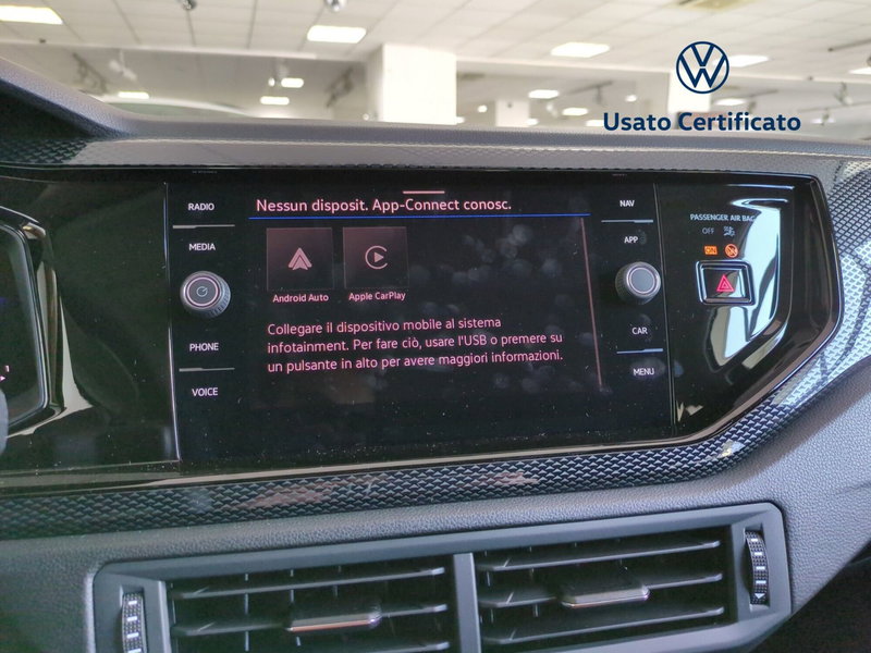 Volkswagen Polo nuova a Benevento (17)