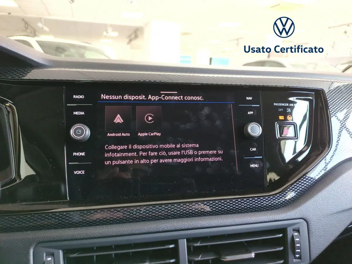 Volkswagen Polo nuova a Benevento (19)