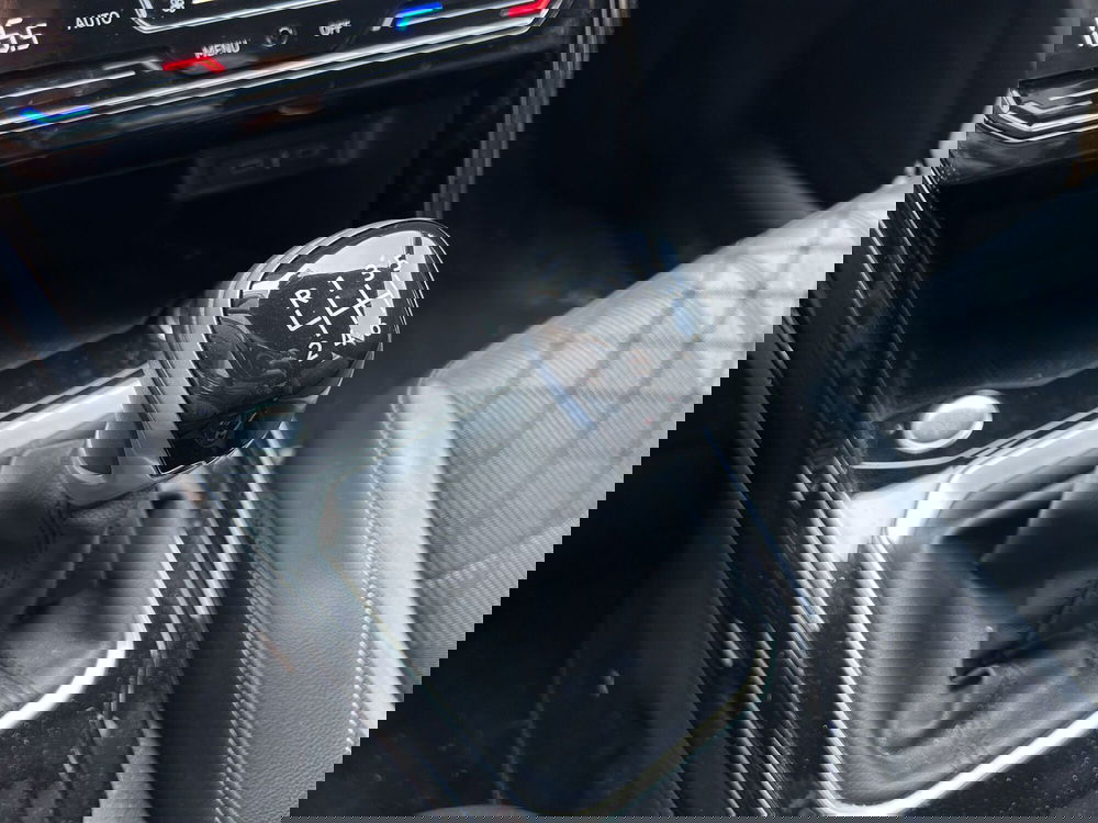 Volkswagen T-Roc usata a Avellino (15)