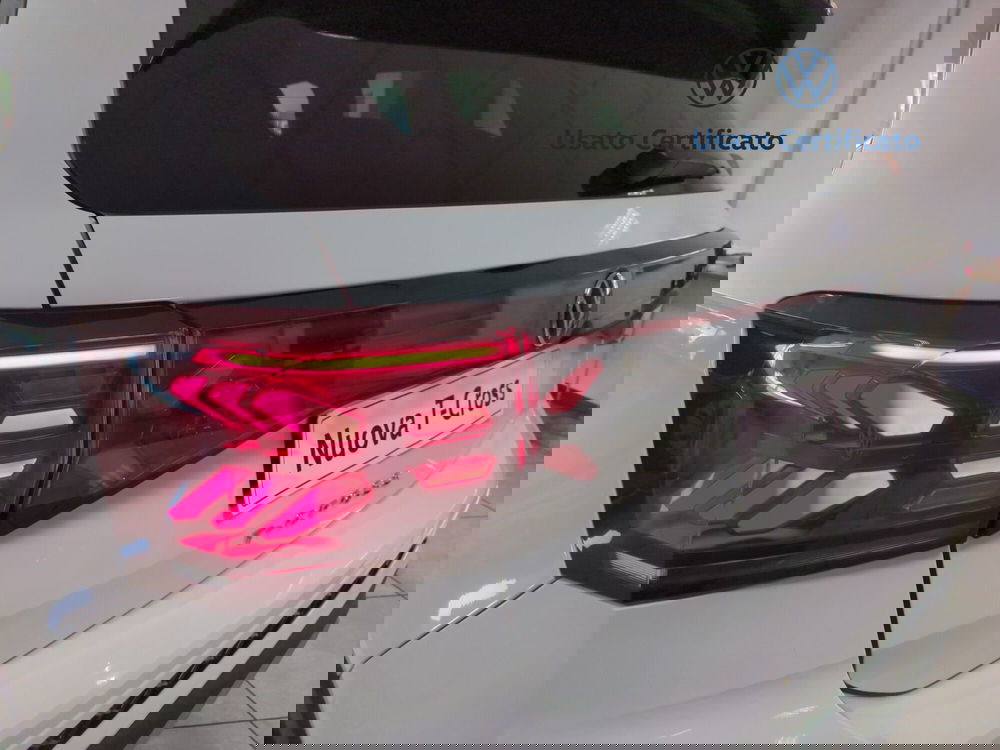 Volkswagen T-Cross nuova a Benevento (12)