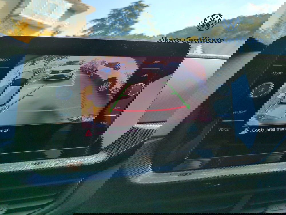 Volkswagen T-Cross nuova a Benevento (15)