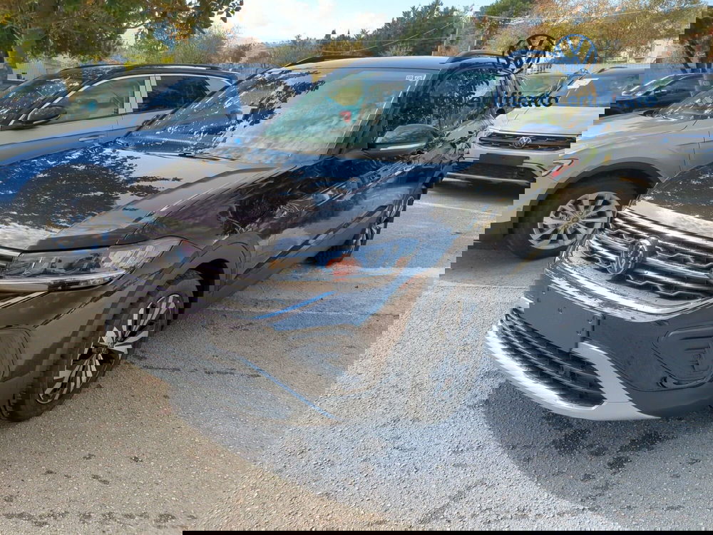 Volkswagen T-Cross nuova a Benevento (3)