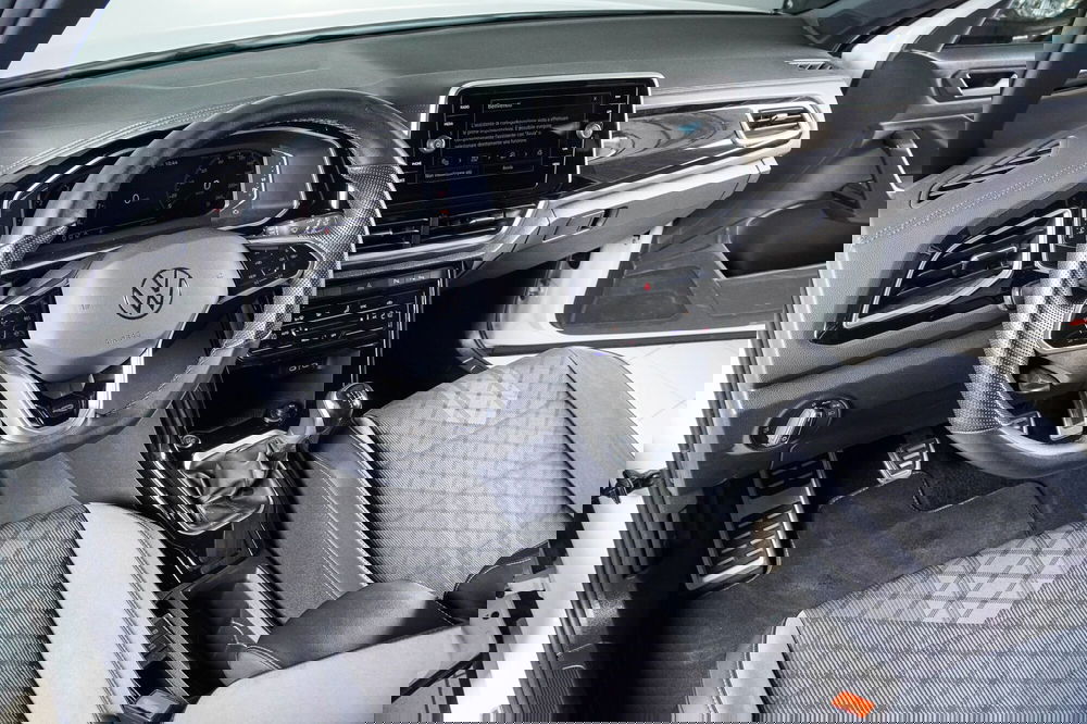 Volkswagen T-Roc usata a Perugia (15)