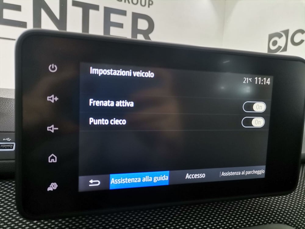 Dacia Sandero usata a Salerno (16)