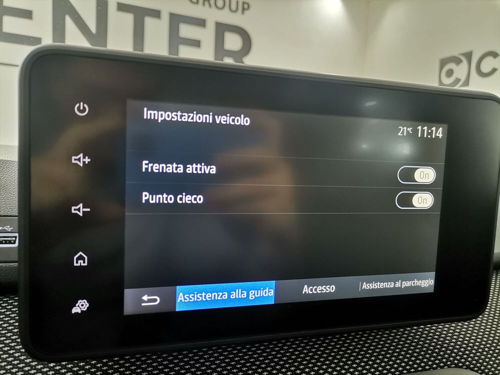 Dacia Sandero usata a Salerno (17)
