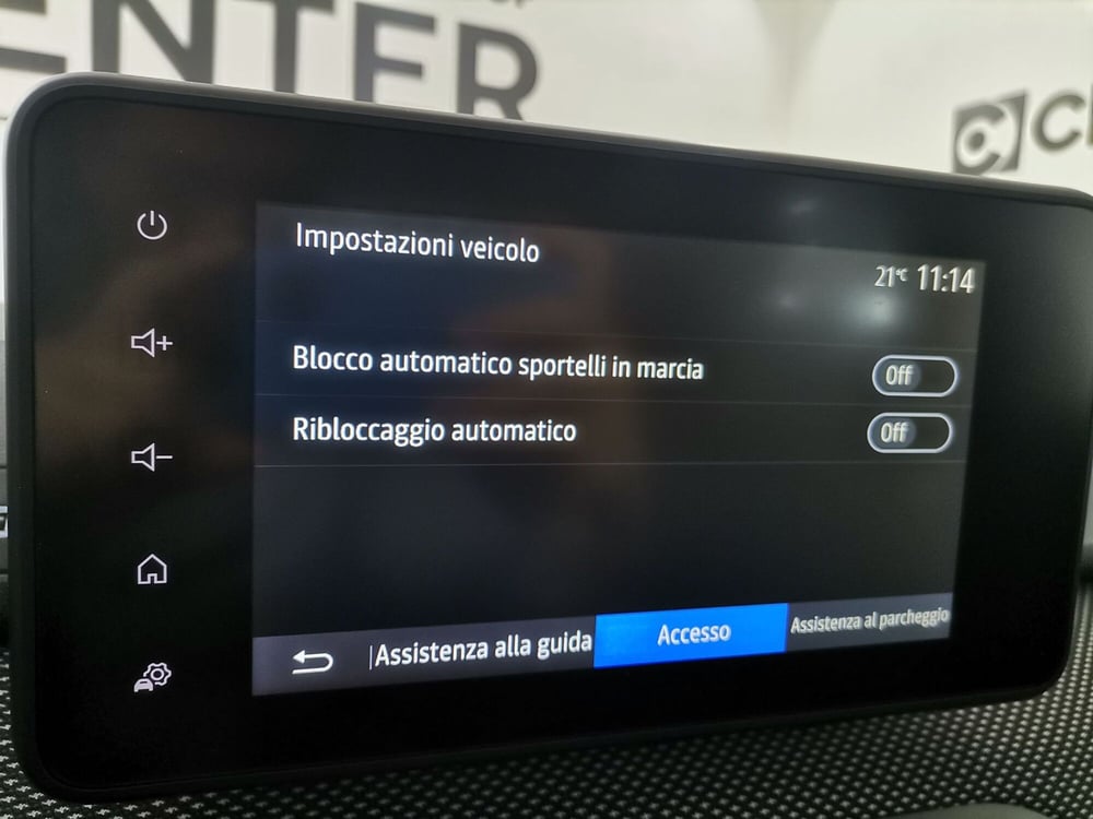 Dacia Sandero usata a Salerno (18)