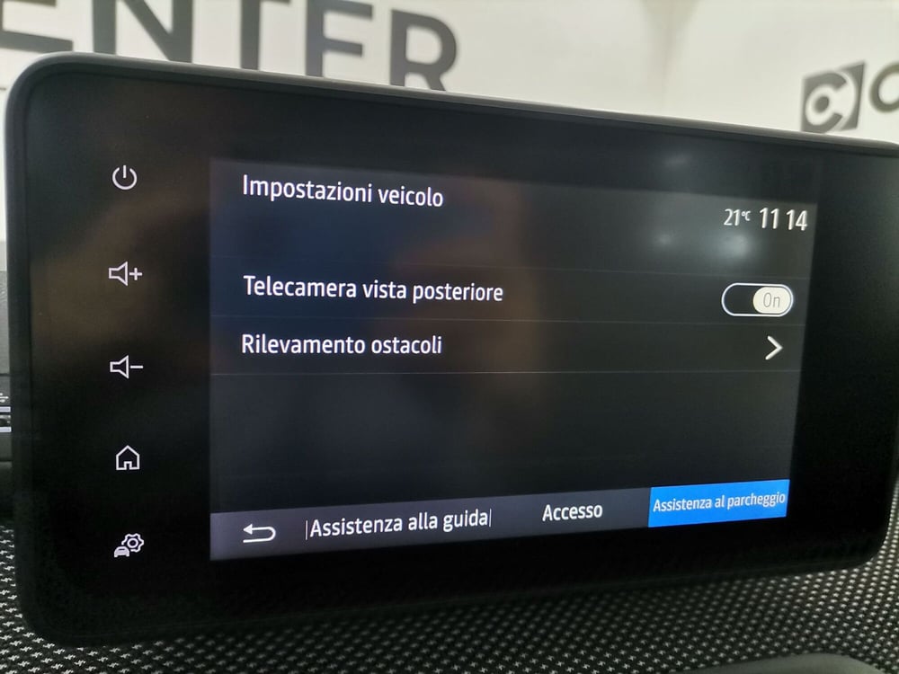 Dacia Sandero usata a Salerno (19)