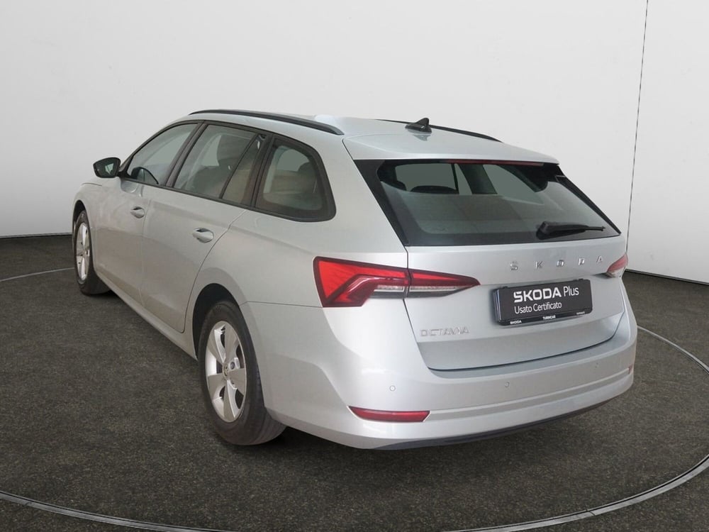 Skoda Octavia Station Wagon usata a Torino (4)