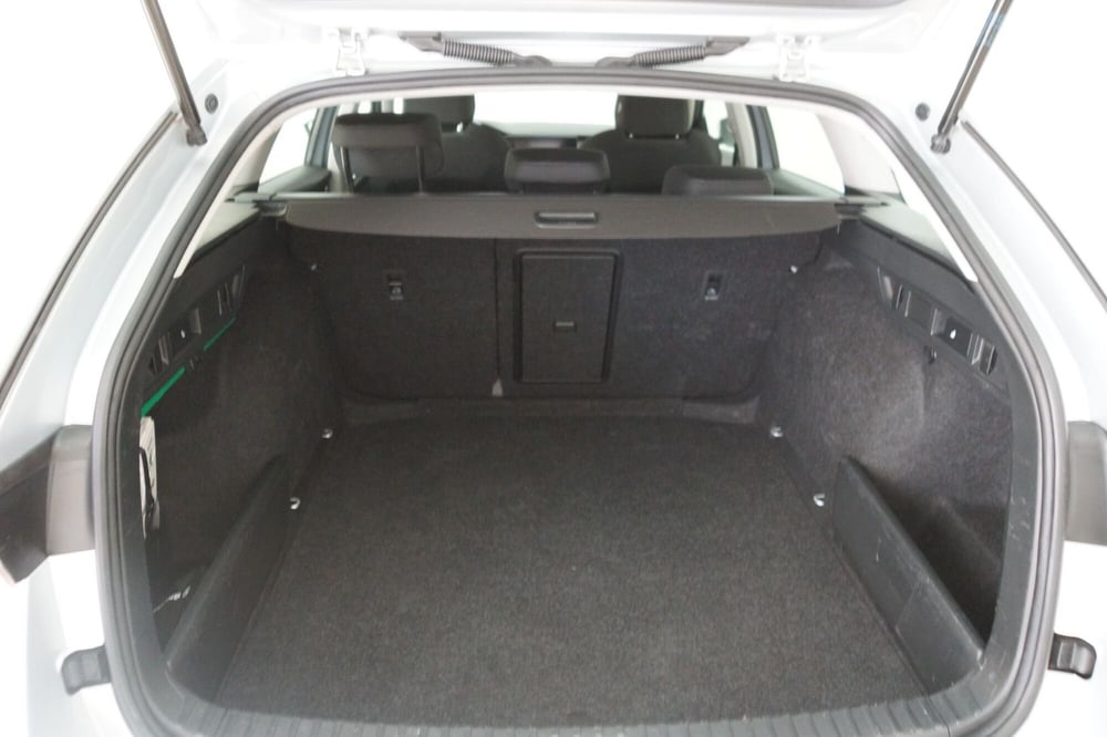Skoda Octavia Station Wagon usata a Torino (7)