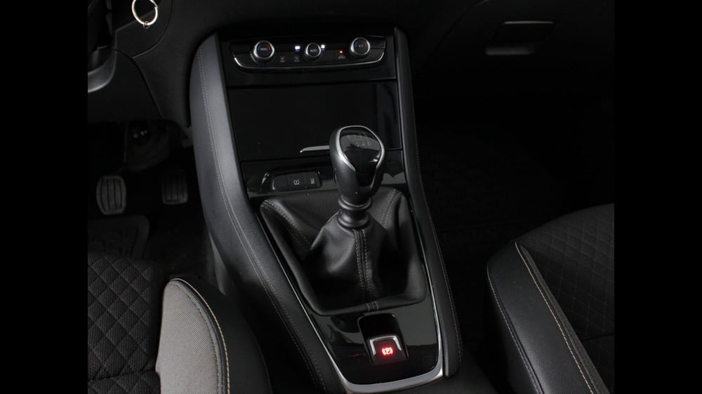 Opel Grandland X usata a Palermo (13)