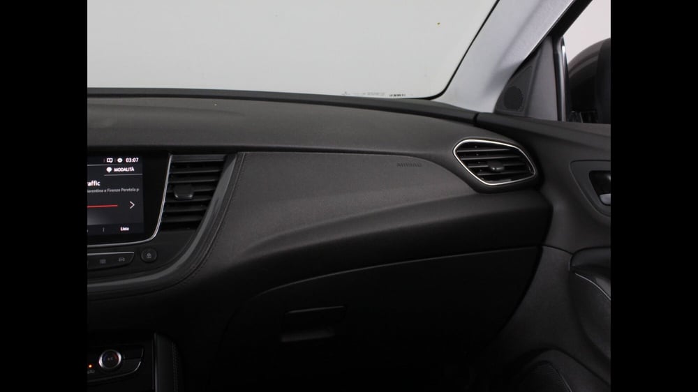 Opel Grandland X usata a Palermo (18)