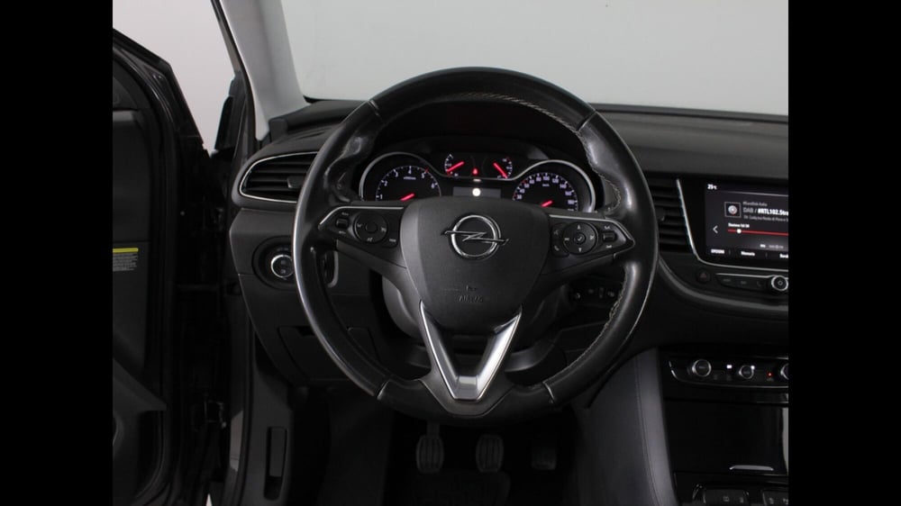 Opel Grandland X usata a Palermo (8)