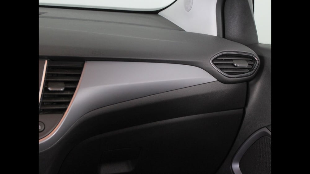 Opel Crossland usata a Palermo (19)