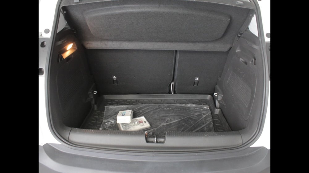 Opel Crossland usata a Palermo (6)