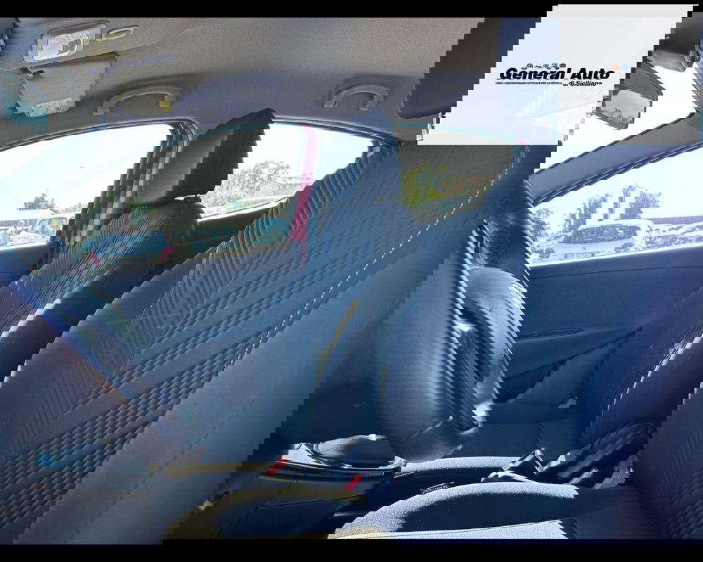 Lancia Ypsilon usata a Lucca (12)