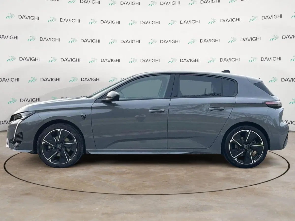 Peugeot 308 nuova a Parma (2)