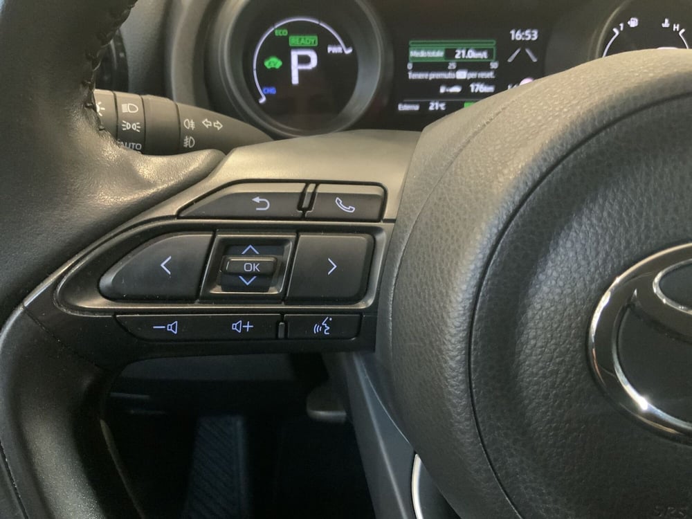 Toyota Yaris usata a Vercelli (8)