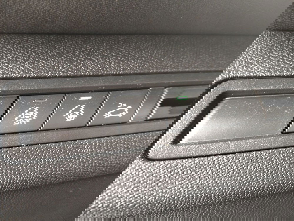 Peugeot 3008 usata a Novara (15)