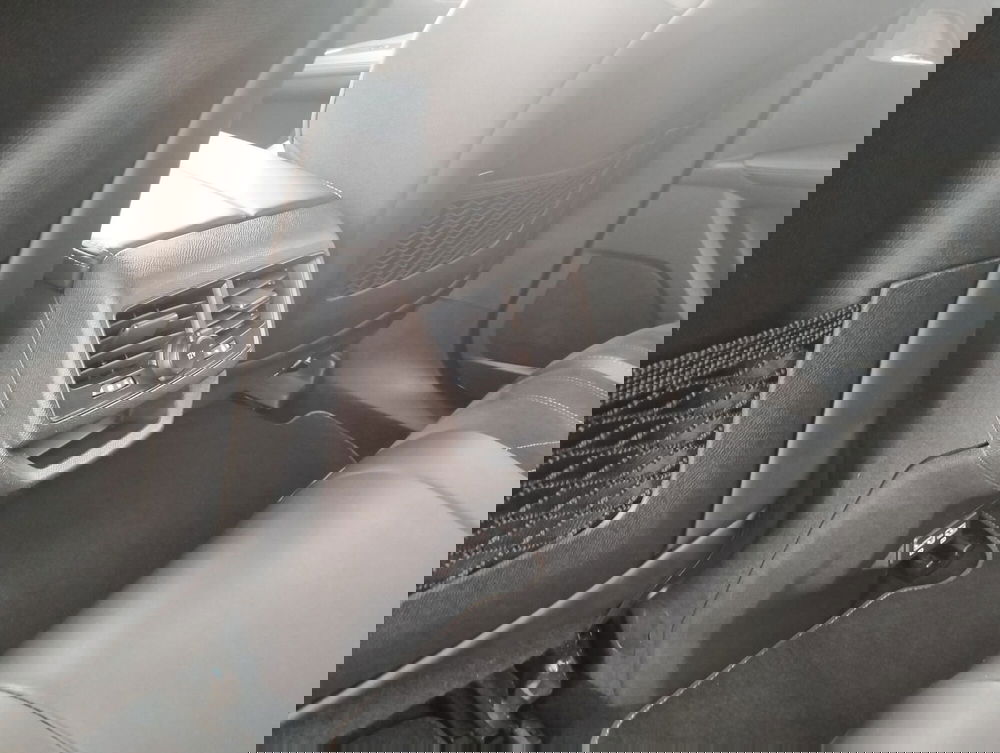 Peugeot 3008 usata a Novara (19)