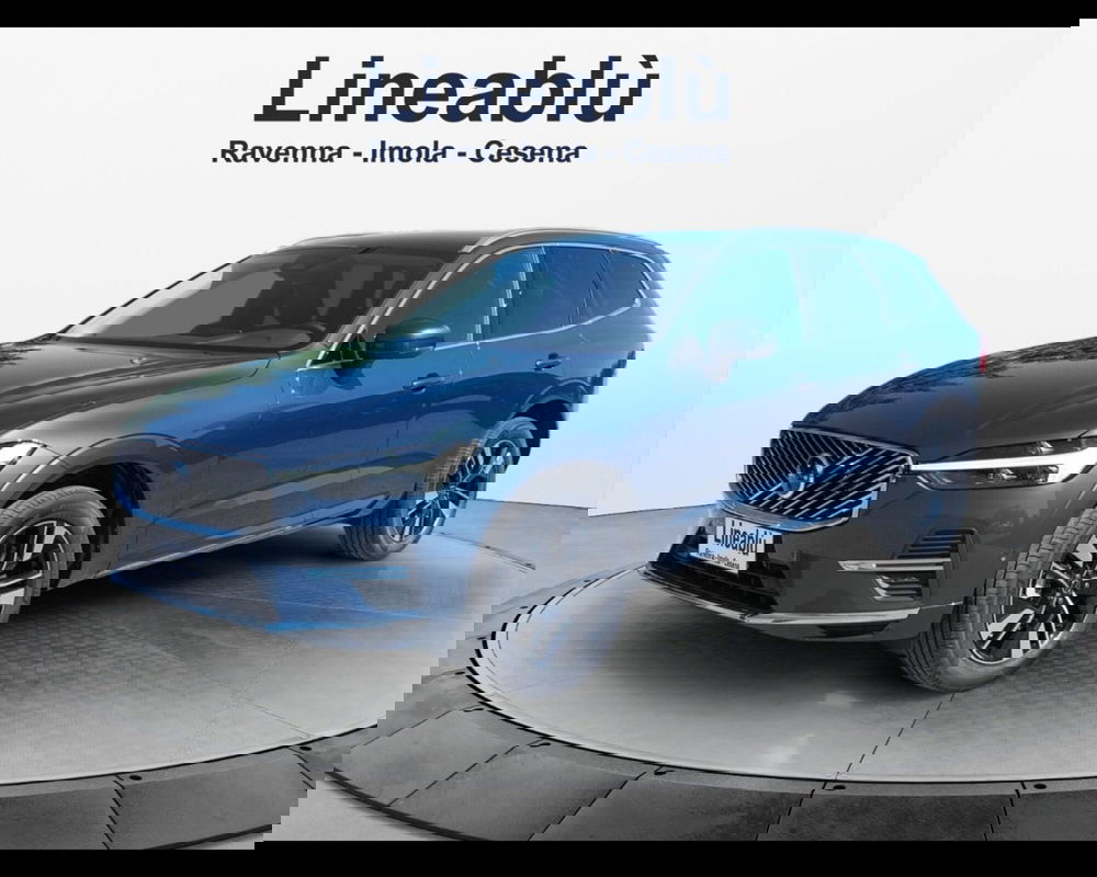 Volvo XC60 nuova a Ravenna