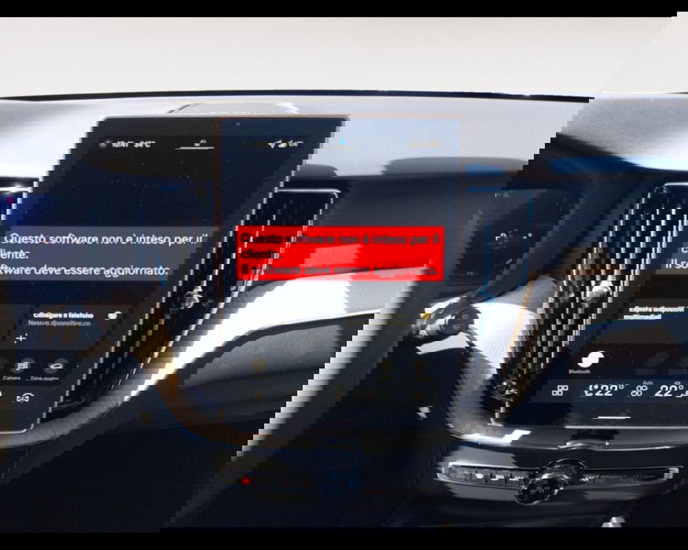 Volvo XC60 nuova a Ravenna (11)