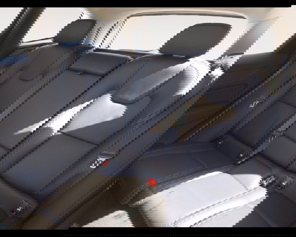 Volvo XC60 nuova a Ravenna (13)