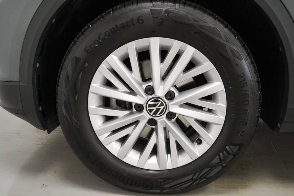 Volkswagen T-Cross usata a Varese (7)