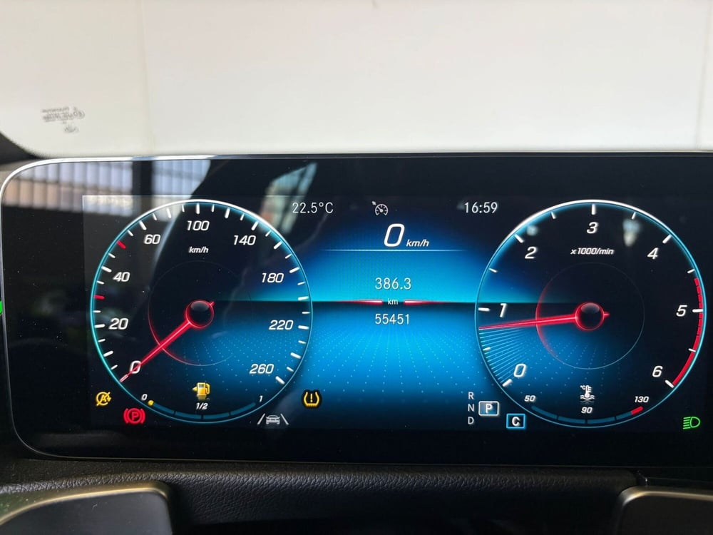 Mercedes-Benz GLB usata a Monza e Brianza (8)
