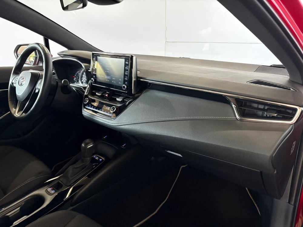 Toyota Corolla Touring Sports usata a Monza e Brianza (15)